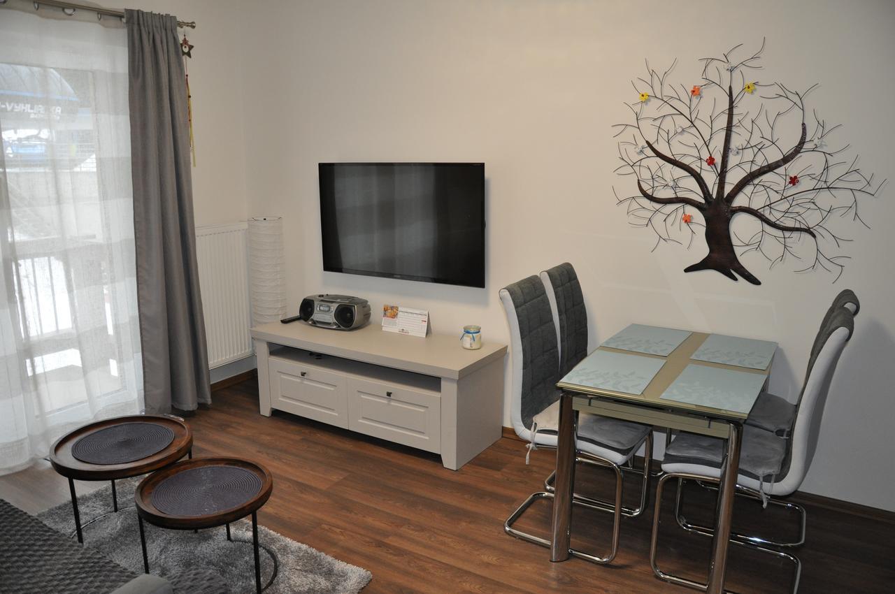 Apartman 14 Lucky Demaenovska Dolina Экстерьер фото